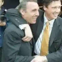 Любо Пенев  се бори с рак в Германия, в тежко състояние е