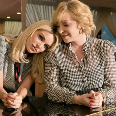 Шок! Майката на Рая Пеева открито критикува Явор Бахаров!