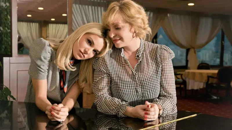 Шок! Майката на Рая Пеева открито критикува Явор Бахаров!