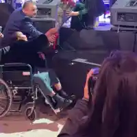 Шок! Софи Маринова празнува с майка си в инвалидна количка!