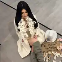 Мис България трогна с палто от зайчета: Скандалът зад модата!