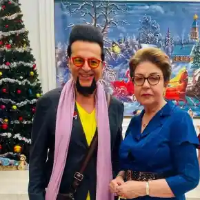 Шокираща изненада: Митрофанова дари водка на Евгени Минчев!