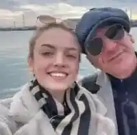 Младата рускиня Анна Кошко иска Деян Донков за баща на детето й