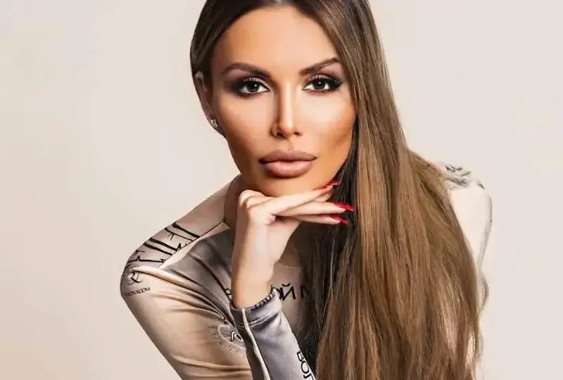 Моника Валериева иска мъжът да й сваля звезди