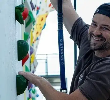 На прага на грипния сезон: Зомбори се спасява с ваксина, имуномодулатор пази Богдан Томов