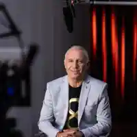 Шок! Над 250 желаят да играят Стоичков в новото риалити!