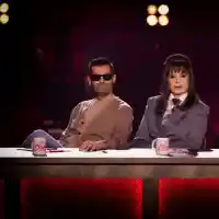 Шок! Над 250 желаят да играят Стоичков в новото риалити!