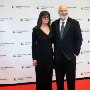 Шокиращо убийство: Синът на Роб Райнър обвинен в престъпление!