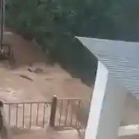 Шок в Испания: Наводнения взеха жертви и разруха!