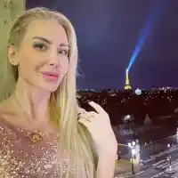 Шок! Антония Петрова с обувки за 20 000 лв. в мизерията на България!