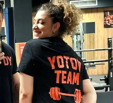 Нора Караиванова скандално топи мазнини след погледи по чуждо!