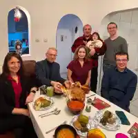 Шокиращи Коледни традиции на българския елит!