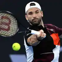 Парадокс: Гришо прибра половин милион от държавата, а отказва да играе за България