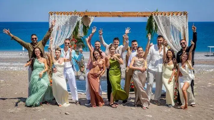 Парите над любовта: Как 'Ергенът' шокира с финала си!