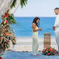 Парите над любовта: Как 'Ергенът' шокира с финала си!