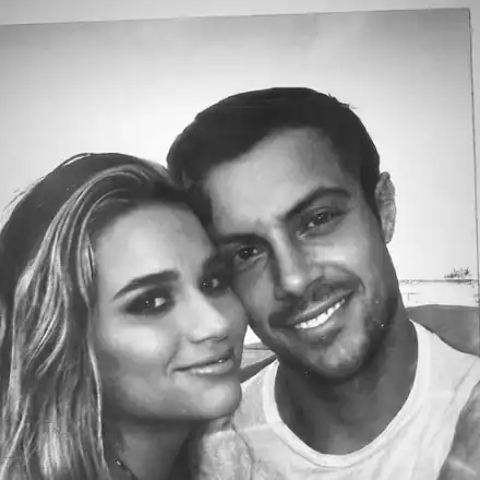 ПОЗОР! Жиголото Филип Буков изритан от богатия си тъст?