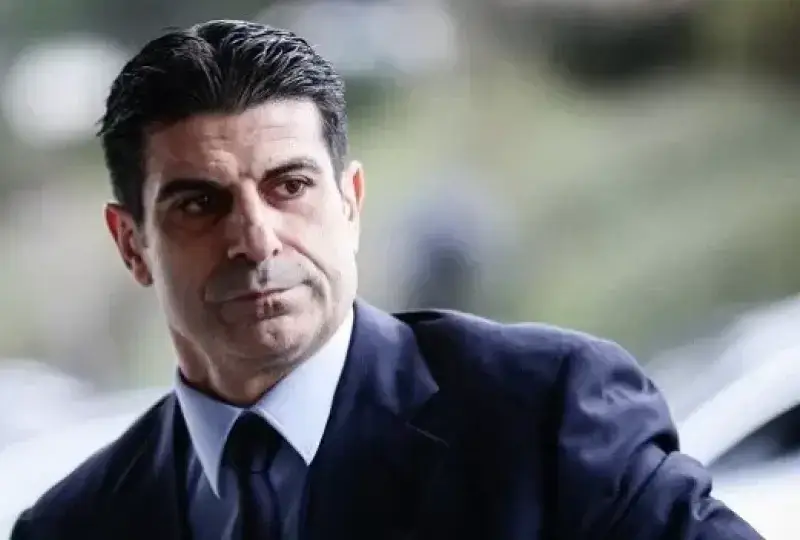 Скандалът с Гонзо: Фалшивата диплома на шефа на БФС разкрива шокираща истина!