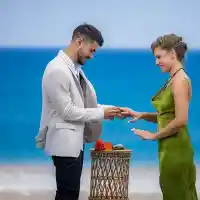 Резил след „Ергенът“: Само две двойки оцеляха, появи се една нова