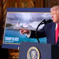 Скандал! Тръмп разкрива смъртоносни бойни кораби за флота!