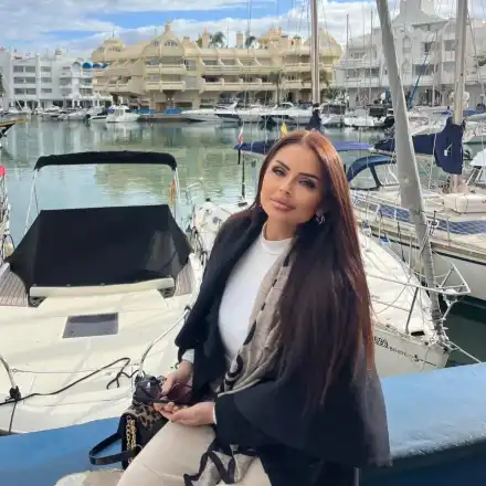 Тайните на сестрата на Преслава: Трета магистратура и музикални успехи!