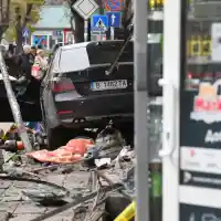 Шок в Варна: Шофьор помете пешеходци, загинали жени!