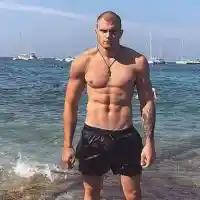 Шок и скандал: Джан Микел празнува раздялата с Габриела в Албания!