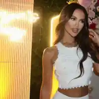 Ивон Динева: Дъщерята на Анелия взриви мрежата с невероятен талант!