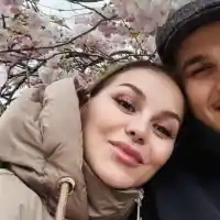 Шокираща тайна: Синът на Деси Слава продава райски газ в Пловдив!