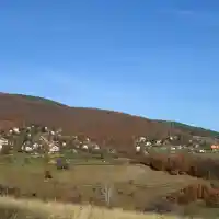 София стана лудница, богаташите се изнасят в комплекси с алпийски стил!