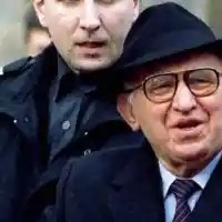 Уникална СНИМКА: Ето го насленика на Тато