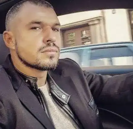Валери Божинов готов за "Трейтърс"!