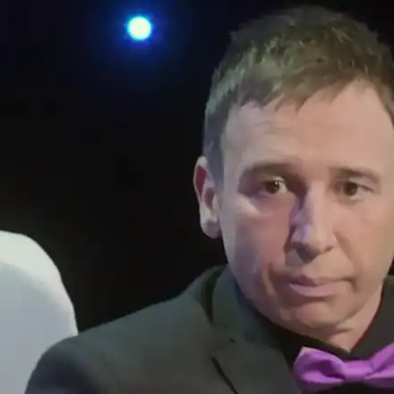 Виктор Калев шокира с нов парфюм за Мира Добрева!