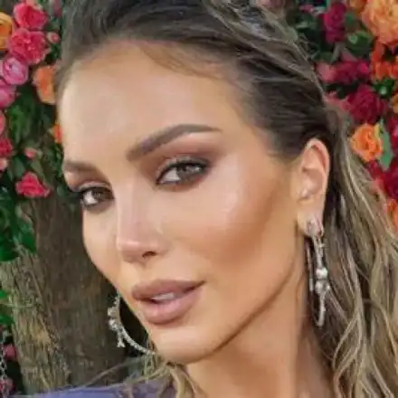 Шокиращи разкрития за Алекс Богданска: Какво се случва в леглото?