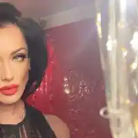 Шок! 40-килограмовата Роси Иванова разтърси мрежата с нова визия!