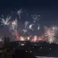 Беше като на война: Срутена църква и убити от фойерверки в Нидерландия