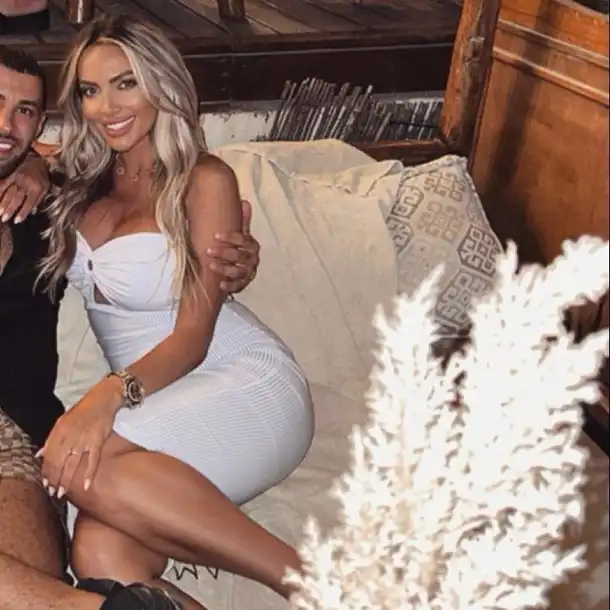 Шокиращ скандал: Златка и Калоян Денков в тайна афера!