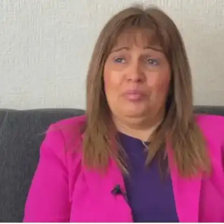 Шок! Българка от бандата крадец на £54 млн. отново на помощи!