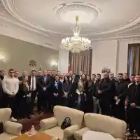 Шок! Делян Пеевски се срещна с младежи в Бургас – какво следва?