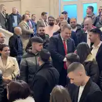 Шок! Делян Пеевски в центъра на скандал с младежи в Плевен!