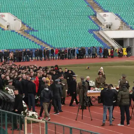 Скандал в спорта: България се сбогува с легендата Димитър Пенев!