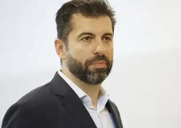 И Кирил Петков отпада от листата на „Промяната“