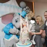 Илияна Йотова дундурка 3-годишно внуче! Синът й женен за красавица (СНИМКИ)