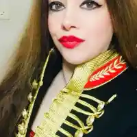 Какво става с Елица на Стунджи?! Певицата с 20 кила отгоре и плашещ грим (СНИМКИ)