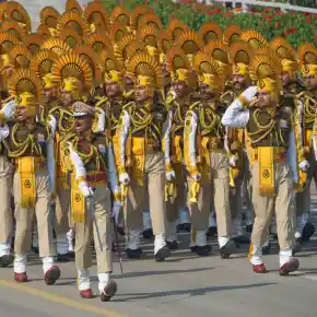 Скандалният военен парад в Индия шокира Европа!