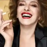 Катето Евро пак ще се мъчи да откаже цигарите