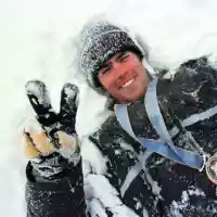 Лавина уби олимпийски медалист в швейцарските Алпи