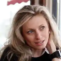 Лилия Маравиля скочи на надутите джуки: Момичета, не се обезобразявайте!