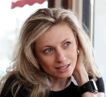 Лилия Маравиля скочи на надутите джуки: Момичета, не се обезобразявайте!