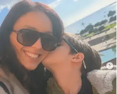 Луиза Григорова сложи екстеншъни и стана брюнетка СНИМКИ