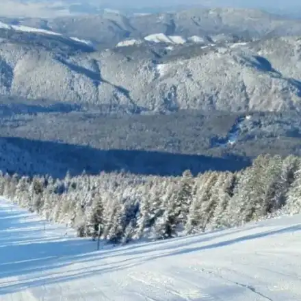 Мальовица: Най-достъпният зимен рай в България шокира с цени!